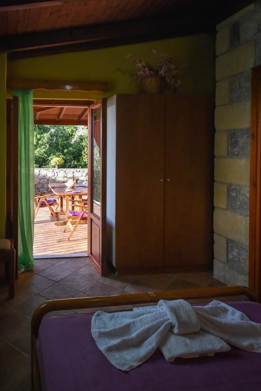 Villa Onar A Stone House With Amazing View Stoupa Exterior photo