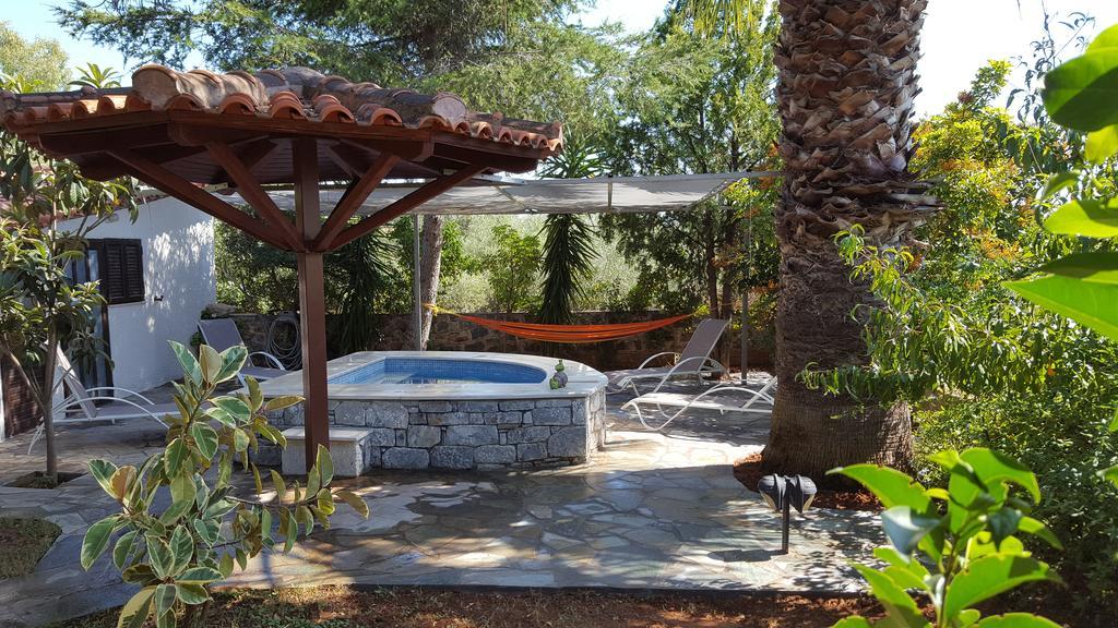 Villa Onar A Stone House With Amazing View Stoupa Exterior photo